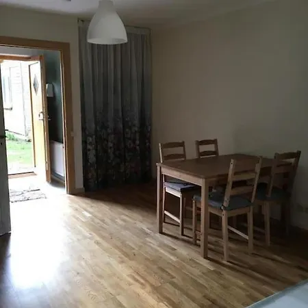Apartment Dzivoklis Koka Maja Ar Darzu, Netalu No Upes Un Meza *